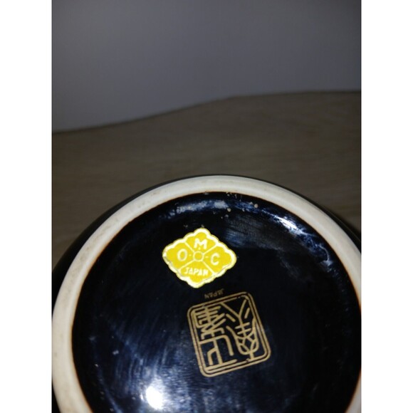 OMC Vase Japan Handpainted Peacocks with Gold Rim 6×4 Diameter 5×14 Vintage - Picture 4 of 14